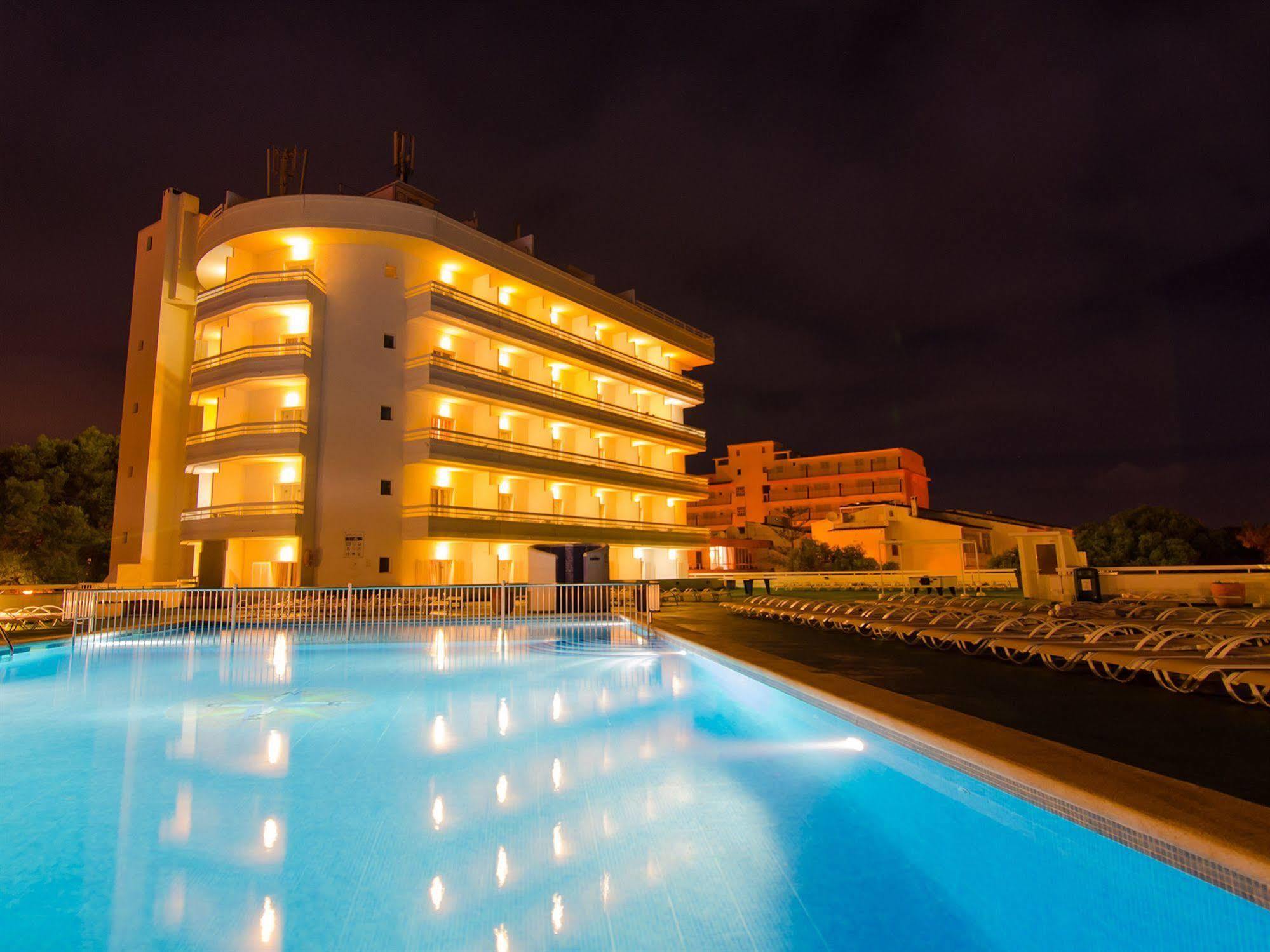Bellevue Belsana Hotell Puerto Colom Exteriör bild