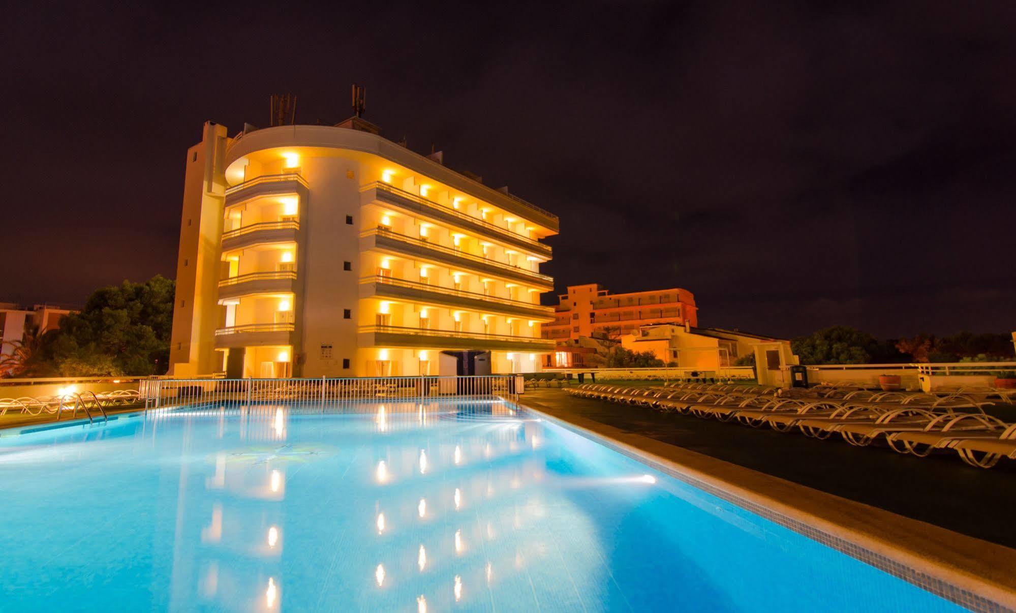 Bellevue Belsana Hotell Puerto Colom Exteriör bild